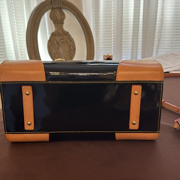 Dooney & Burke Satchel & Matching Wallet - Picture 4 of 12